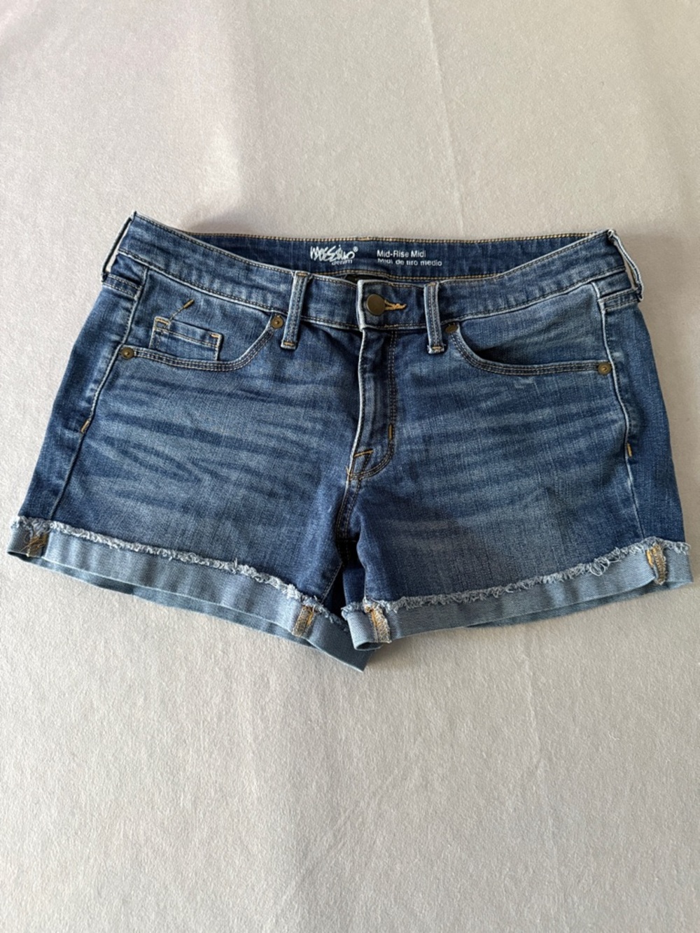 Mossimo Denim Mid-Rise Blue Denim Cuffed Shorts